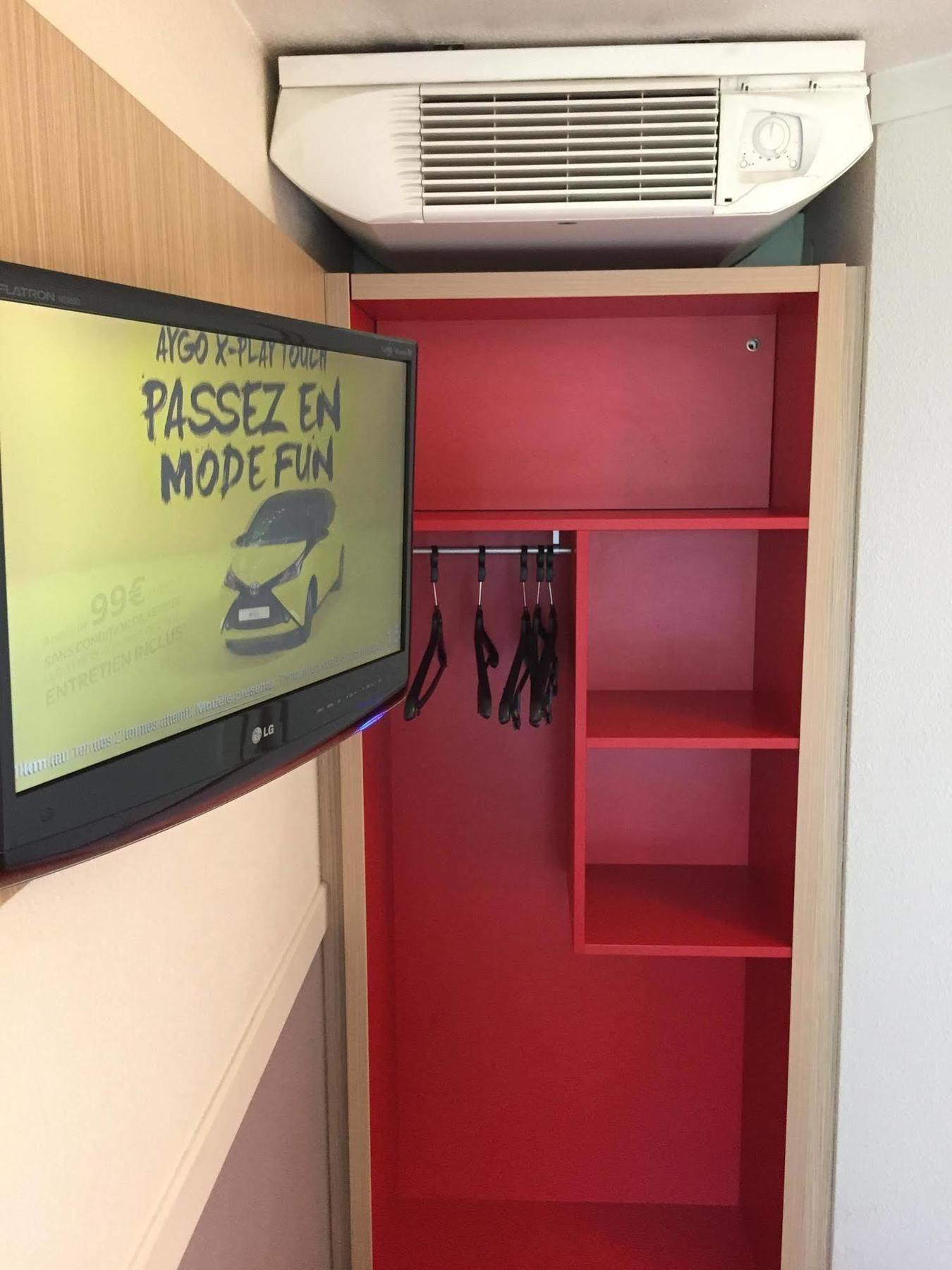 Premiere Classe Lyon Est - Bron Eurexpo Décines-Charpieu Eksteriør billede